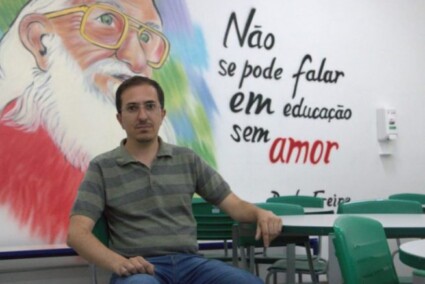 Aluno, professor e gestor: conheça a história de Ewerton Menezes na EJA